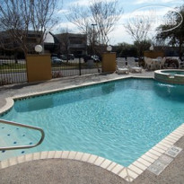 Comfort Suites Airport North 