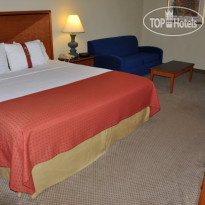 Holiday Inn Laredo-Civic Center 