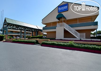 Hotel photo Rodeway Inn & Suites Fiesta Park 2*