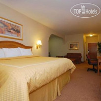 Comfort Suites Near South Broadway Mall