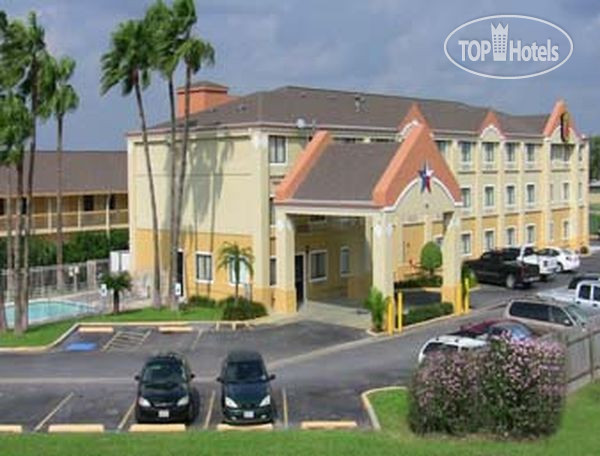 Hotelier's photos Super 8 Harlingen 2*