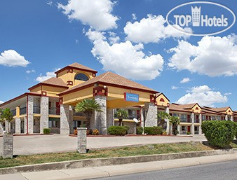 Hotelier's photos Travelodge San Antonio ATT Center I-10 East 2*