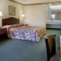 Days Inn San Antonio Northwest Fiesta Park 