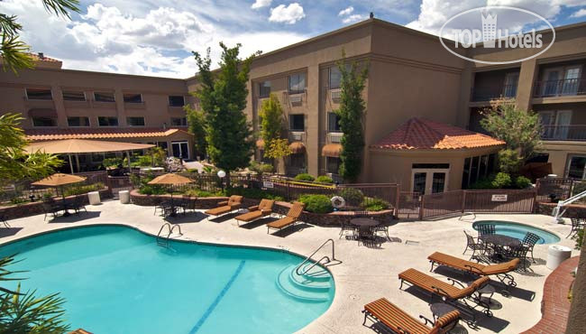 Hotel photo Radisson Hotel El Paso Airport 3*