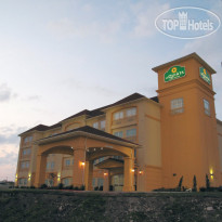 La Quinta Inn & Suites Dallas - Hutchins 