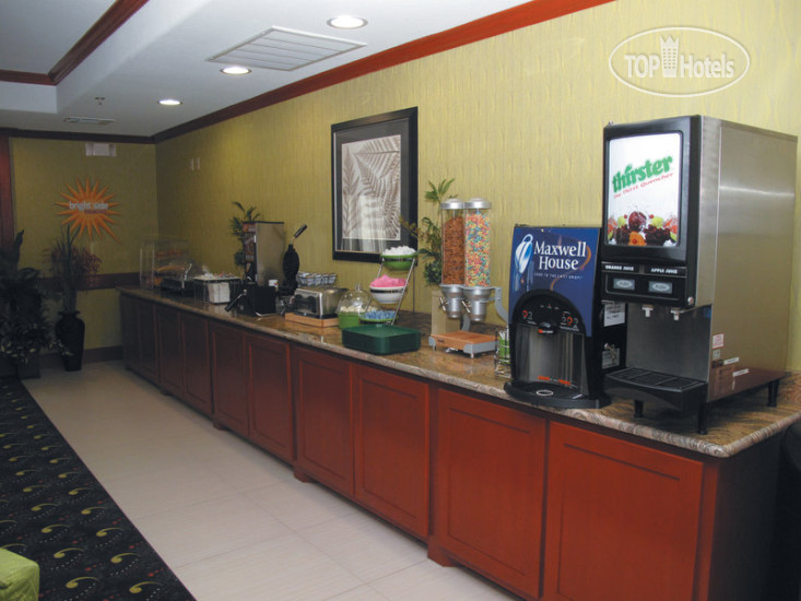New photos from tourists La Quinta Inn & Suites Dallas - Hutchins 3*