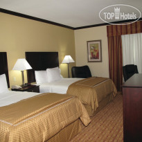 La Quinta Inn & Suites Ennis 