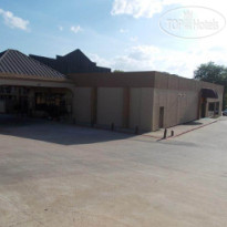 Super 8 Longview North 