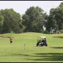 Hempstead Country Inn & Suites Гольф