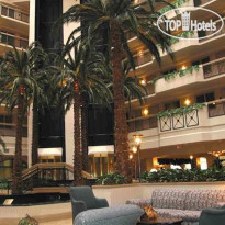 Embassy Suites Hotel Houston-Near The Galleria
