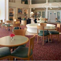 La Quinta Inn & Suites Houston Bush IAH South 