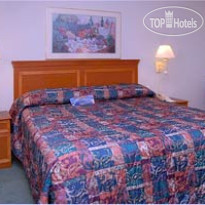 La Quinta Inn & Suites Houston Bush IAH South 