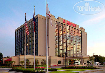 Marriott Houston South at Hobby Airport
