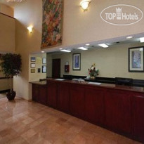 Comfort Inn & Suites Market Center 