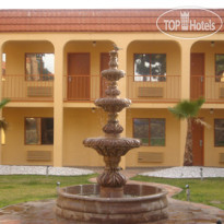 Super 8 El Paso Airport  