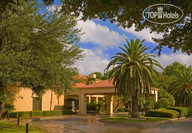 Hotel photo Courtyard by Marriott San Antonio Downtown Market Square 3*