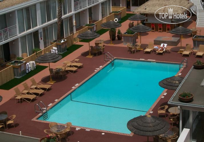 New photos from tourists El Tropicano Riverwalk 3*