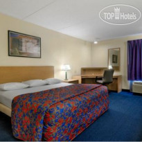 Red Roof Inn San Antonio Downtown Riverwalk 