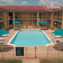 La Quinta Inn Houston Baytown West Бассейн