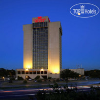Crowne Plaza Dallas Market Center