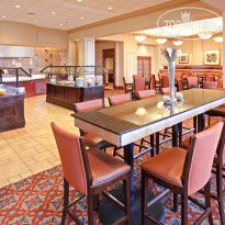 Crowne Plaza Dallas Market Center