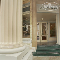 Crockett Hotel