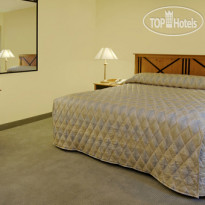 Crockett Hotel