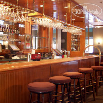 Crockett Hotel