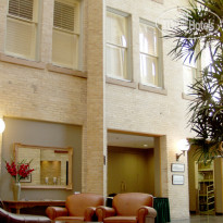 Crockett Hotel
