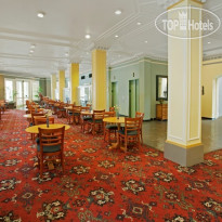 Crockett Hotel