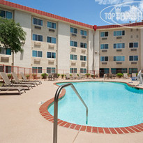 Super 8 Austin North - University Area 