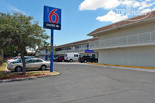 Motel 6 Corpus Christi East