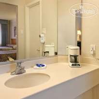Baymont Inn & Suites Austin Highland Mall 