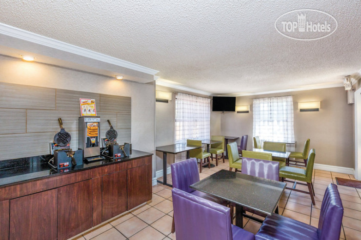 New photos from tourists La Quinta Inn El Paso - Airport 2*