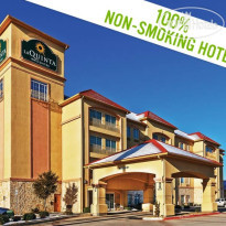 La Quinta Inn & Suites DFW Airport West - Bedford 