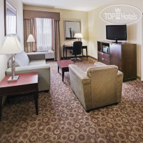 La Quinta Inn & Suites DFW Airport West - Bedford 