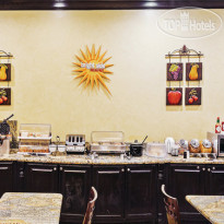 La Quinta Inn & Suites DFW Airport West - Bedford 