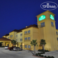 La Quinta Inn & Suites Brookshire 