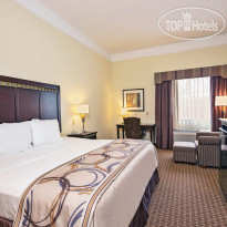 La Quinta Inn & Suites Cleburne 