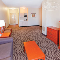 La Quinta Inn & Suites Corpus Christi Airport 