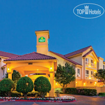 La Quinta Inn & Suites Dallas DFW Airport North