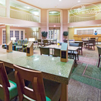 La Quinta Inn & Suites Dallas DFW Airport North