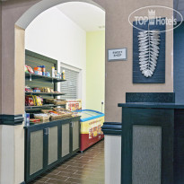 La Quinta Inn & Suites Ft. Worth - Forest Hill 