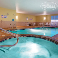 La Quinta Inn & Suites Ft. Worth - Forest Hill 