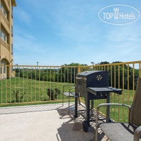 La Quinta Inn & Suites Fort Worth - Lake Worth 