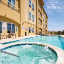 La Quinta Inn & Suites Fort Worth - Lake Worth 