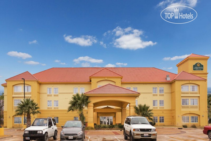 Hotel photo La Quinta Inn & Suites Seguin 2*