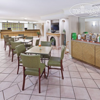 La Quinta Inn Galveston East Beach 