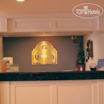 La Quinta Inn & Suites Houston Baytown East 