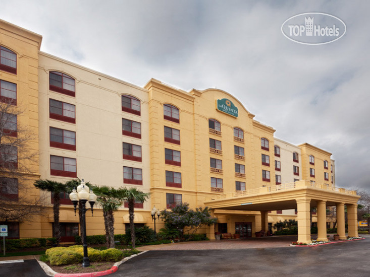 Hotel photo La Quinta Inn & Suites San Antonio Downtown 2*